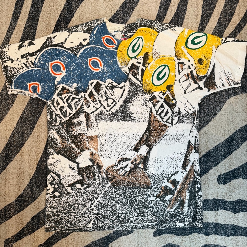Rare 90s Vintage Bears Packers AOP T Shirt Single Stitch Chicago Green Bay XL